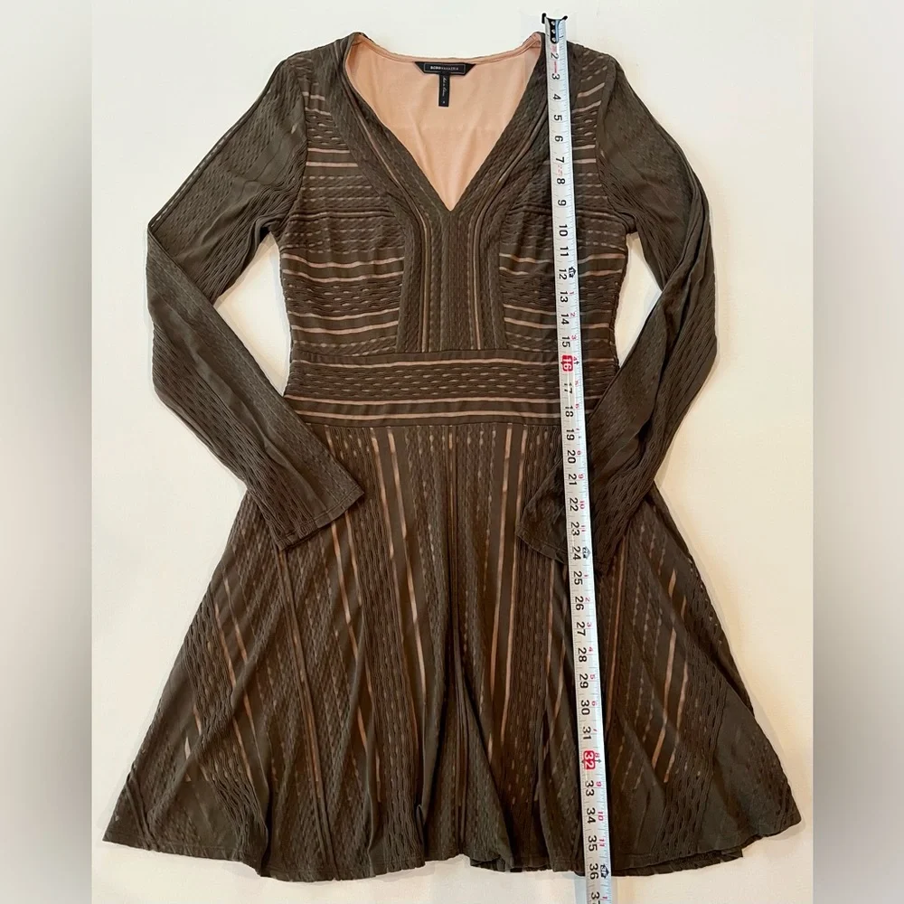 BCBG Maxazria Kinley Green Dress Knee Length Size Small - Picture 3 of 11